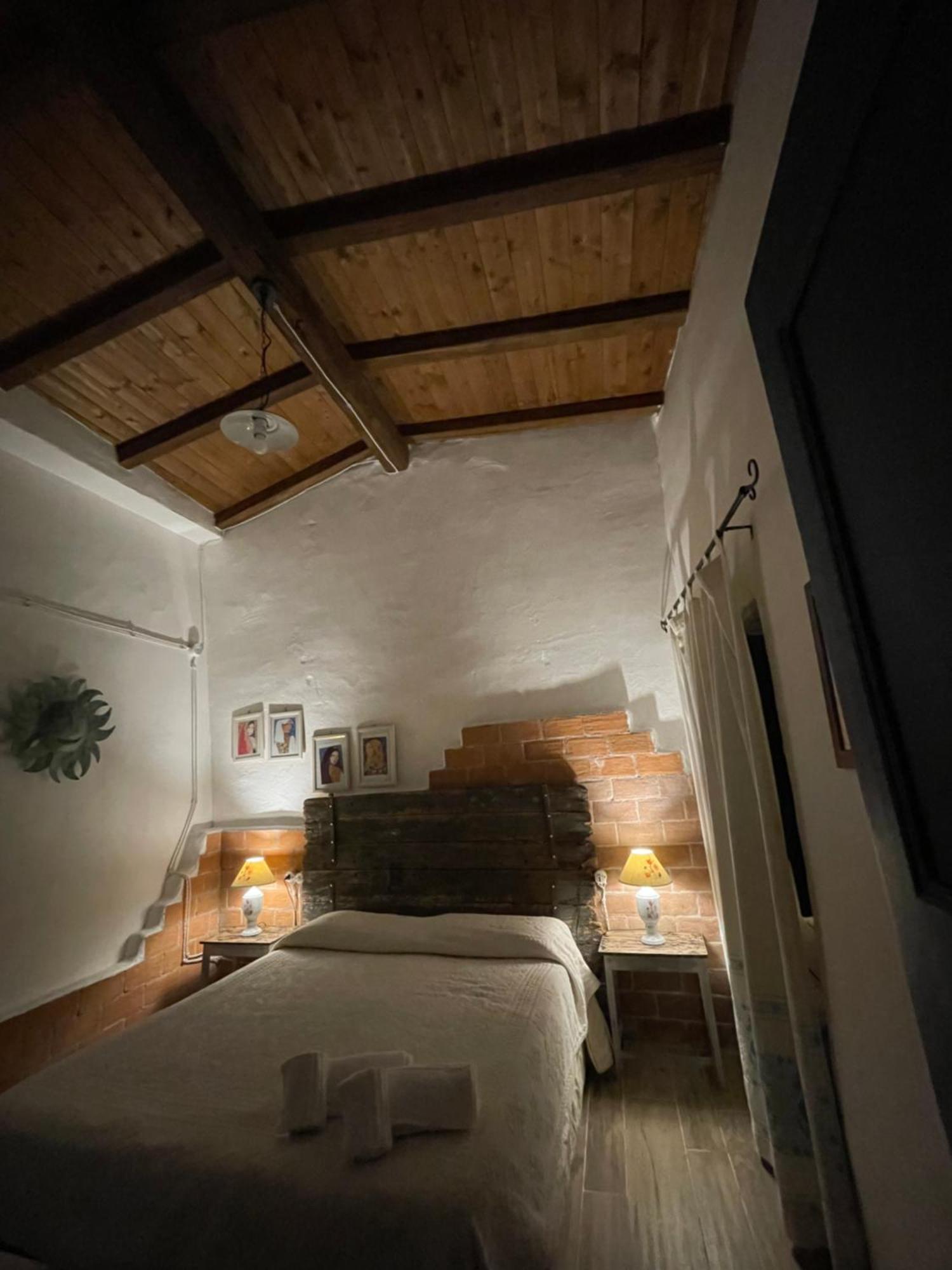 B&B Corte San Lussorio Oliena Ngoại thất bức ảnh