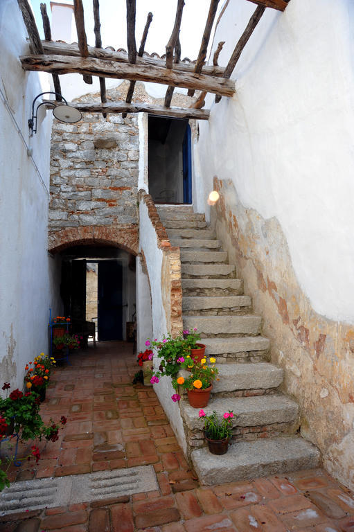B&B Corte San Lussorio Oliena Ngoại thất bức ảnh
